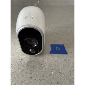 (M) Arlo NETGEAR VMC3030 HD Security Camera Magnetic